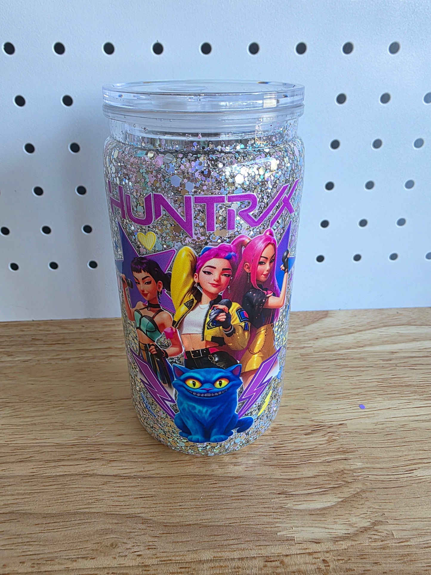 16oz Acrylic Snowglobe - Huntrix
