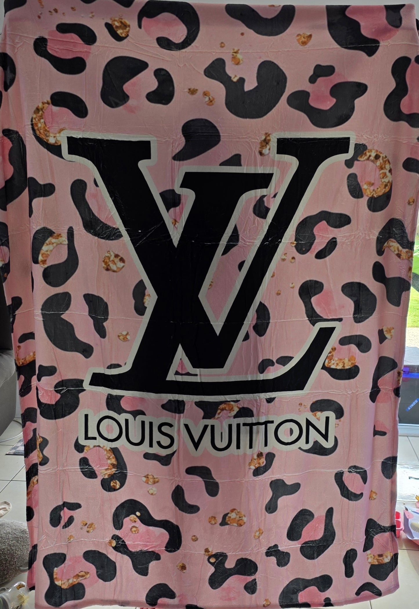 XL Louis Vuitton